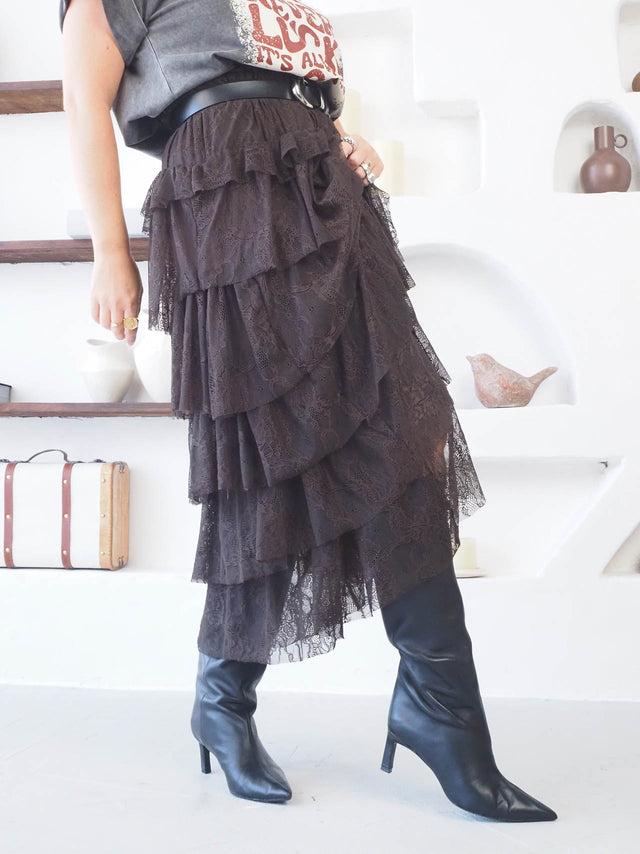 Saia Midi Com Renda e Folhos