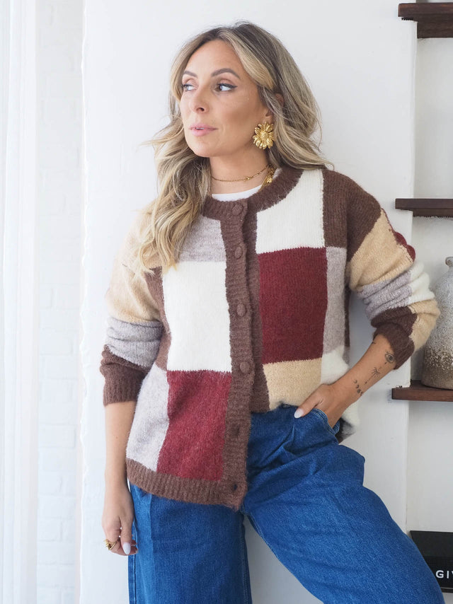 Cardigan en tricot à carreaux