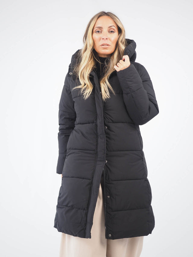 Long Quilted Kispo With Hood