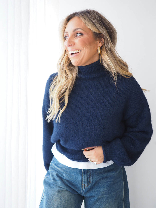 Knitted Sweater with Collar