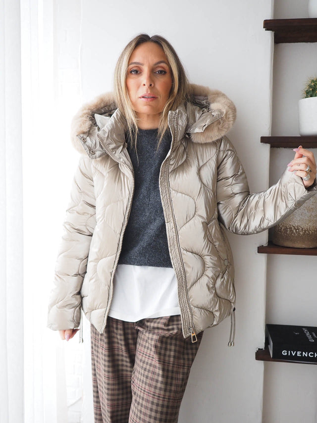 Kispo Acolchoado Com Capuz