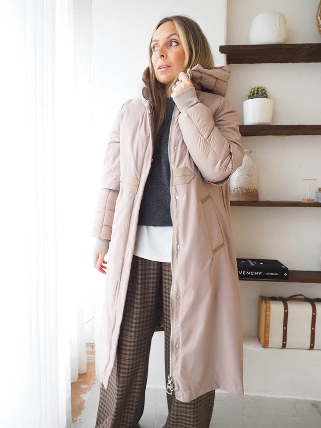 Kispo Comprido Com Capuz