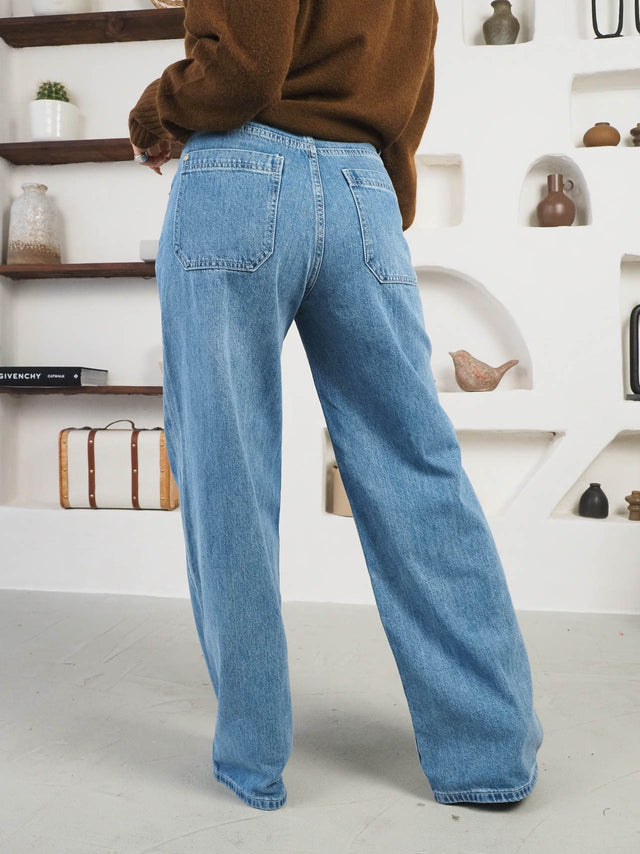 Wide Leg Jeans with Pockets