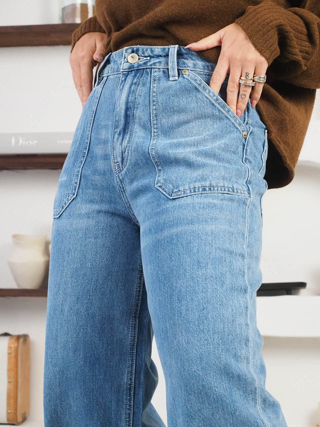 Wide Leg Jeans with Pockets