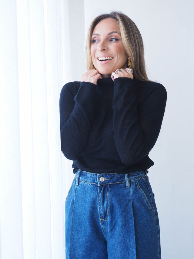 Camisola Malha Básica Meia Gola