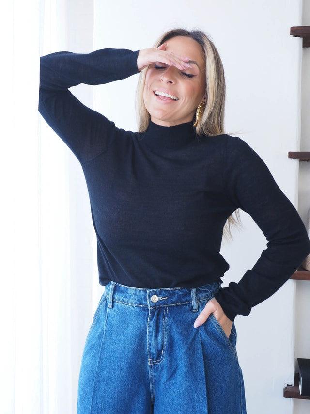 Camisola Malha Básica Meia Gola