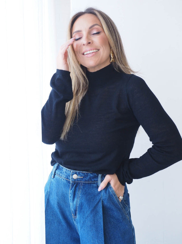 Camisola Malha Básica Meia Gola