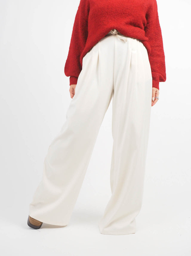 Calças Pantalona Com Pregas