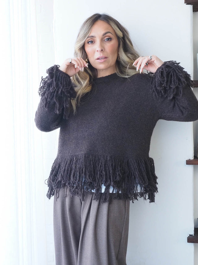 Pull tricoté à franges