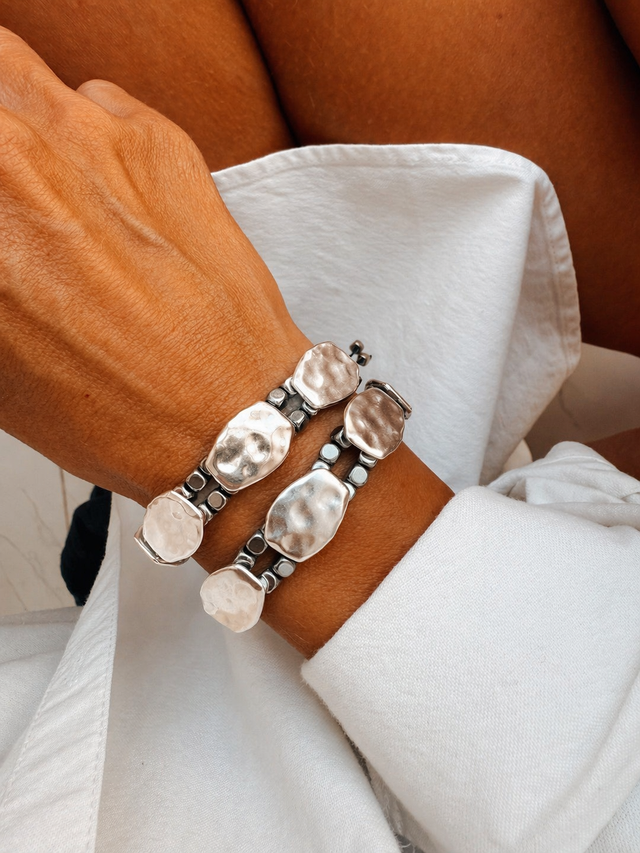 Pulseira de Hematite e Prata