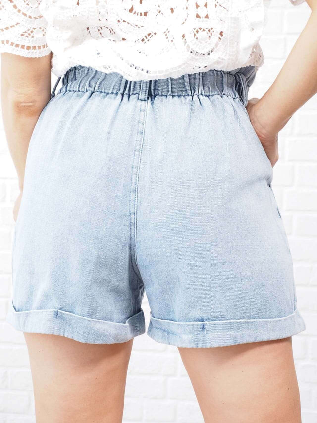 Calções: Calções de Sarja e Ganga - Verão 2022 | Black Peach® - Black Peach: 34.99 € | Cor / Color: azul, verde, ganga | Tamanho / Size: S/M, M/L - Black Peach® - Primavera Verão 2024