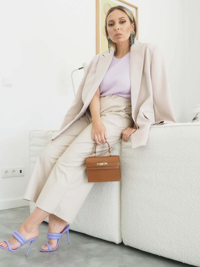 Mini bag em pele. Elegante e perfeita.