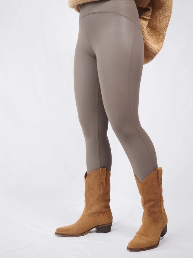 Calças: Leggings para Mulher - Black Peach® Color: taupe Size: XXL | Outono / Inverno 2022
