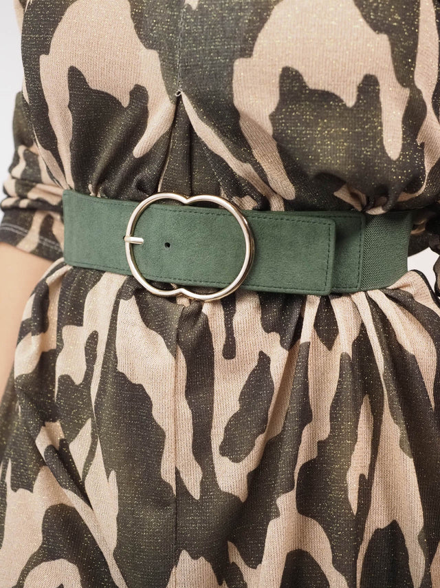 Acessórios: CINTO ELÁSTICO FIVELA DOURADA OVAL FINA Color: verde, preto, camel Size: TU | Outono / Inverno 2022
